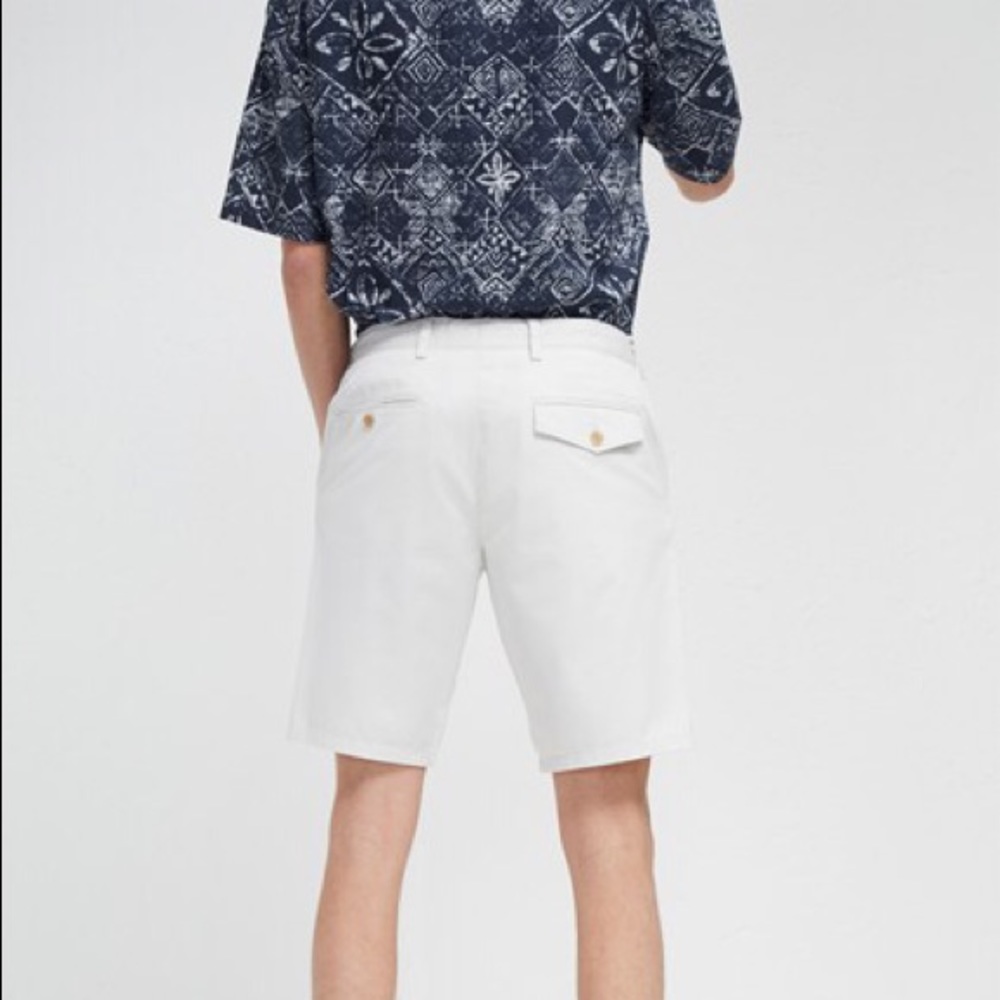 NWT French Connection Machine Gun Stretch Short - Picture 2 of 2